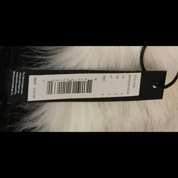 Brand new Tahari denim jacket size small. $40 - Picture 4 of 4